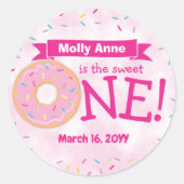 Cute Donut Rainbow Sprinkles Girl First Birthday Ronde Sticker (Voorkant)