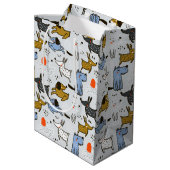 Cute Doodle Dog Patroon Medium Cadeauzakje (Achterkant Gekanteld)