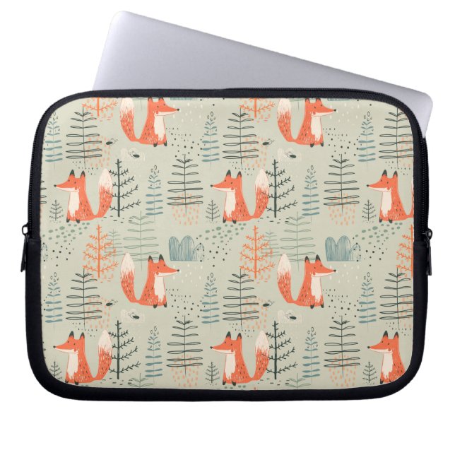 Cute Doodle Fox Forest Woodland Pattern Laptop Sleeve (Voorkant)