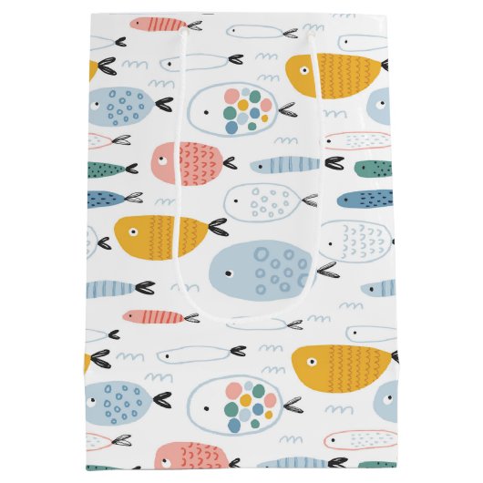 Cute Doodle School of Fish Pattern Medium Cadeauzakje (Achterkant)