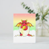 Cute Dragon Baby in gekraakte eieren - Rood/Geel Briefkaart (Staand voorkant)
