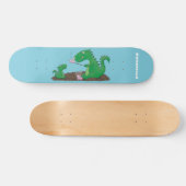 Cute dragons roasting marshmallows cartoon persoonlijk skateboard (Horizontaal)