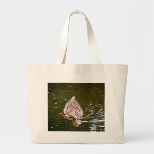 Cute Duck Feeding Grote Tote Bag (Voorkant)