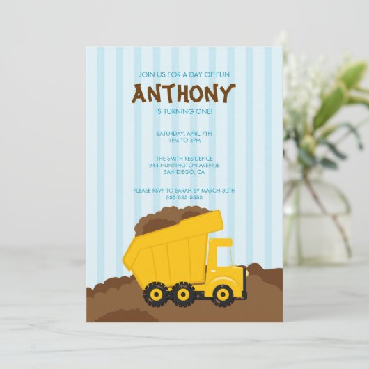 Cute Dump Truck Birthday Party Invite Kaart (Staand voorkant)