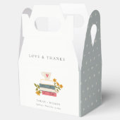 Cute Dusky Stapked Storybooks Floral Wedding Bedankdoosjes (Geopend)