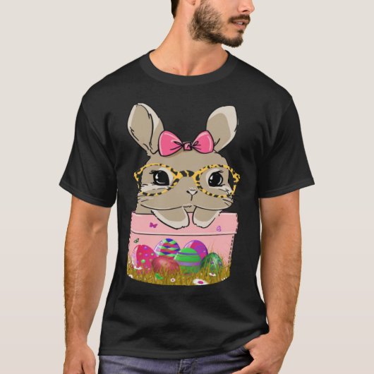 Cute Easter Bunny With Cheetah Glasses For The Mom T-shirt (Voorkant)