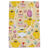 Cute Easter Chicken Pattern Medium Cadeauzakje (Voorkant)