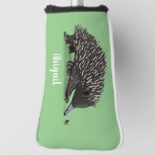 Cute echidna met bijen cartoon illustratie golfheadcover (Draai 90)
