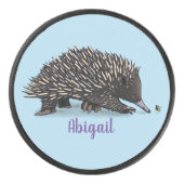 Cute echidna met bijen cartoon illustratie hockey puck (Voorkant)