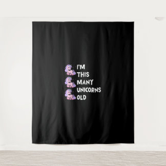 Cute Eenhoorn Oud 3 Drie Jaar Oud Verjaardag x Kin Wandkleed