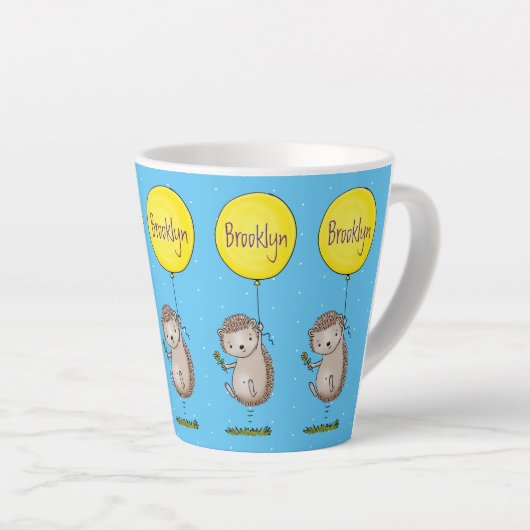 Cute egel en ballonpatroon van cartoon latte mok (Rechterhoek)