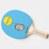 Cute egel en ballonpatroon van cartoon tafeltennisbatje (Zijkant)