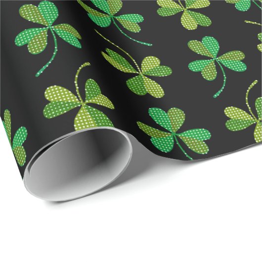 Cute & Elegant Dark Shamrock Pattern Green & Black Cadeaupapier (Rol Hoek)