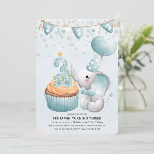 Cute Elephant Boy 3rd Birthday Party Invitation Kaart (Staand voorkant)