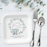 Cute Elephant Eucalyptus Baby shower Papieren Bordje<br><div class="desc">Schattigee genderneutrale baby showers servetten met "A Sweet Little Peanut Is On Its Way" in een mix van moderne typografie en een chic script met een hartswash,  en een waterverf van een pastelmintgroene baby-olifant in een krans van salie groen eucalyptusgroen.</div>