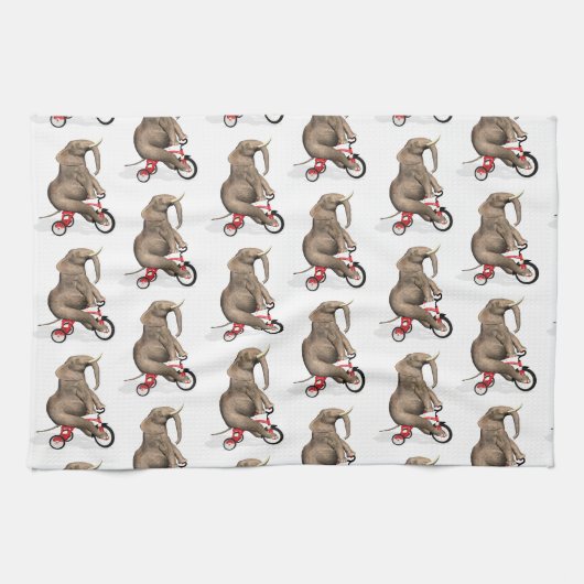 Cute Elephant Riding a Tricycle Theedoek (Horizontaal)