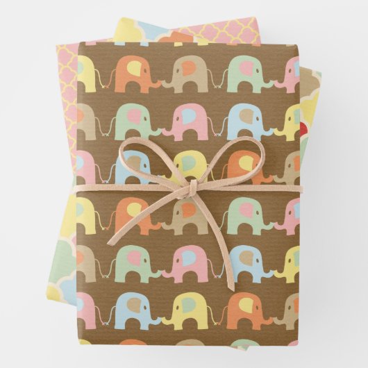 Cute Elephants Pattern Brown Pink Baby shower Inpakpapier Vel (In situ)