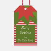 Cute Elf Costume Red Green Family Name Kerstmis Cadeaulabel (Achterkant)