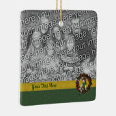 Cute Elf on Wreate Holiday Foto Keramisch Ornament (Rechts)