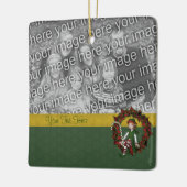 Cute Elf on Wreate Holiday Foto Keramisch Ornament (Links)