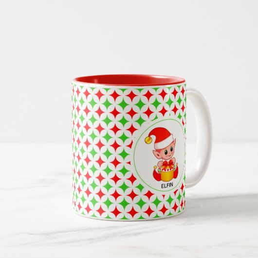 Cute Elf op Green & Red Diamond Star Pattern Tweekleurige Koffiemok (Voorkant rechts)