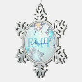 Cute EMT Ice Blue Snowflake Personalized Name  Tin Sneeuwvlok Ornament (Rechts)