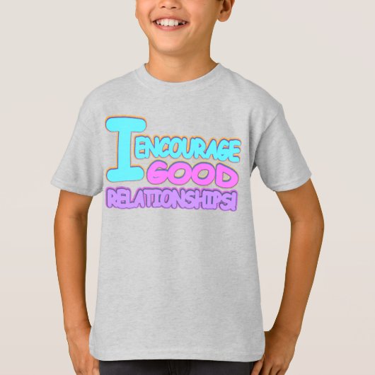 Cute Expression Design GOOD RELATIES. Bestel nu T-shirt (Voorkant)