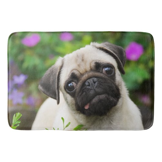 Cute fawn pug puppy badmat (Voorkant)