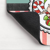 Cute Festive Elf met Candy Cane Merry Kerstmis Muismat (Hoek)