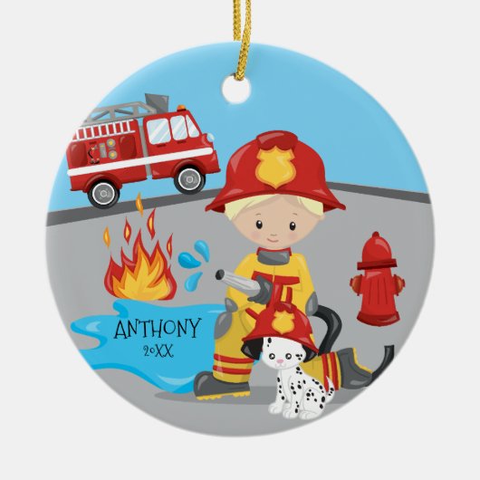 Cute Firefighter Blonde Boy Kerstmis Keramisch Ornament (Voorkant)