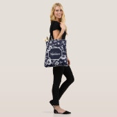 Cute Floral Pattern Tote Bag (Op model)