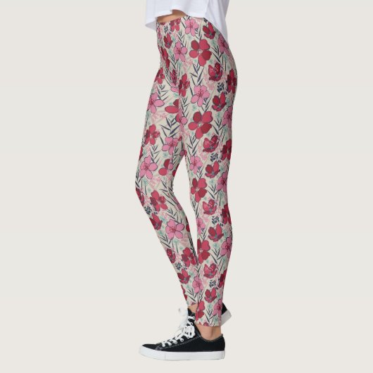 Cute Floral Red & Roze Pattern Leggings (Links)