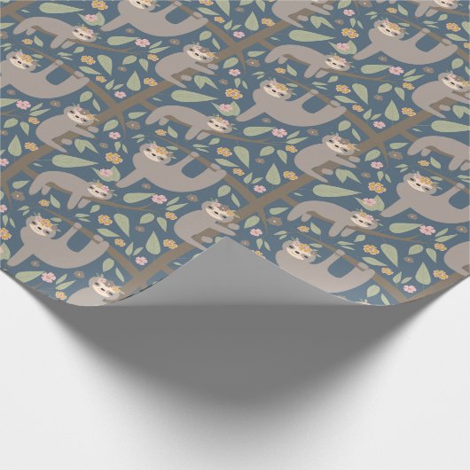 Cute Floral Sloth Pattern Cadeaupapier (Hoek)