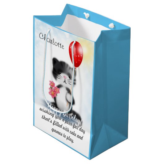Cute Fluffy Kitten Art Happy Birthday Poem Medium Cadeauzakje (Voorkant Gekanteld)
