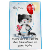 Cute Fluffy Kitten Art Happy Birthday Poem Medium Cadeauzakje (Voorkant)