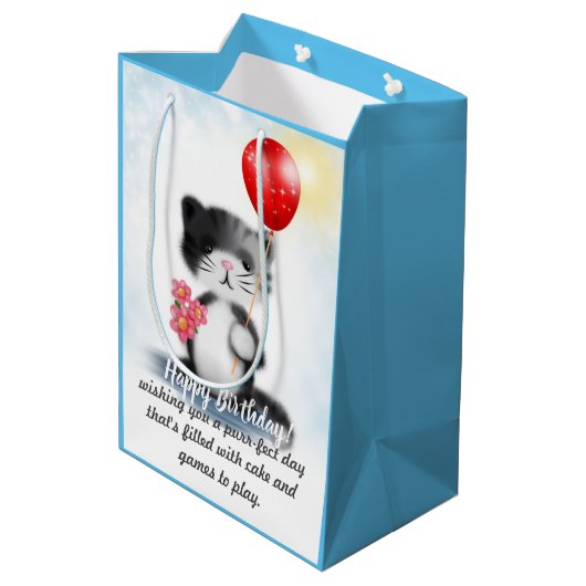 Cute Fluffy Kitten Art Happy Birthday Poem Medium Cadeauzakje (Achterkant Gekanteld)