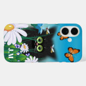 Cute Fluffy Kitten in Daisy Meadow Monogram Case-Mate iPhone Case (Achterkant (horizontaal))