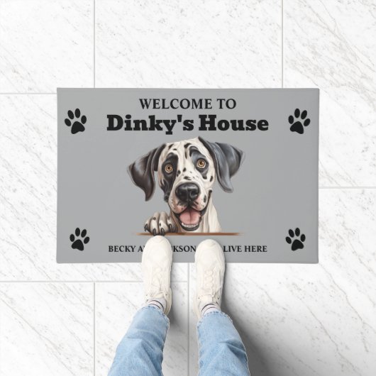 Cute foto van grote Deense hond Deurmat (Binnen)