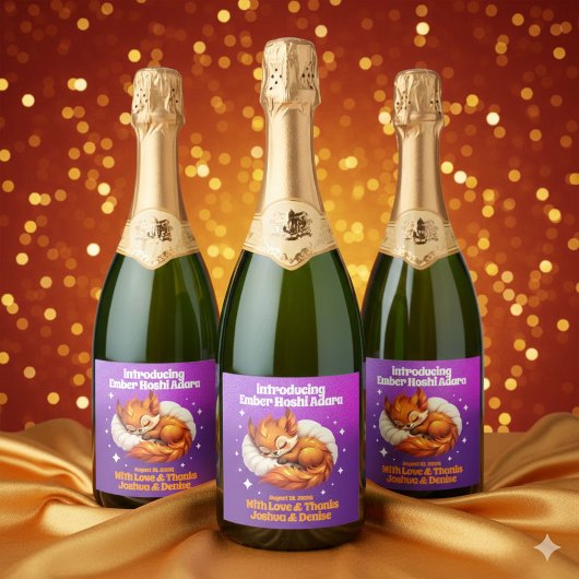 Cute Fox Asleep in Leaves Baby Shower Sparkling Wijnetiket