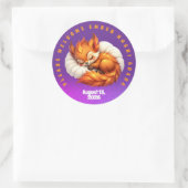 Cute Fox Cub Asleep in Starry Night Sky Ronde Sticker (Tas)