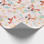 Cute Fox Floral Pink Design Cadeaupapier (Hoek)