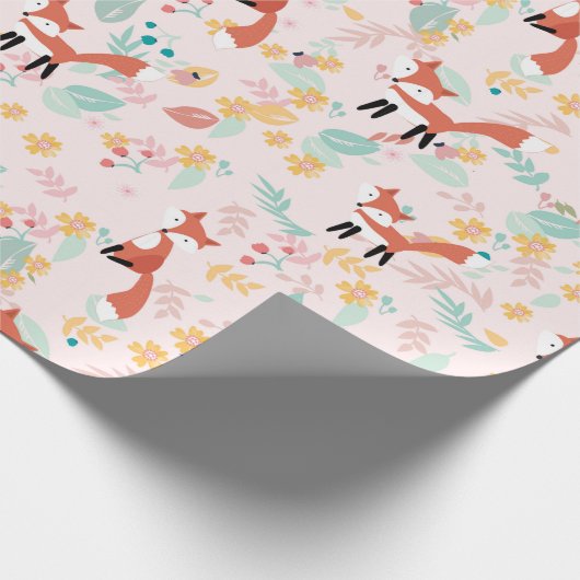 Cute Fox Floral Pink Design Cadeaupapier (Hoek)