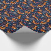 Cute Foxes Birds & Flowers Pattern Cadeaupapier (Hoek)