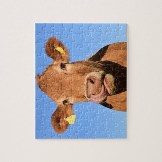 Cute Friendly Koe Legpuzzel (Verticaal)