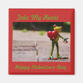 CUTE FROG HOLDING HEART MAGNEET (Voorkant)