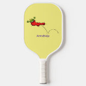 Cute frog in een rode sock springende cartoon pickleball paddle (Voorkant)