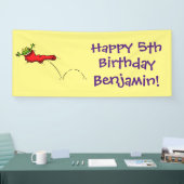 Cute frog in een rode sock springende cartoon spandoek (Beurs)