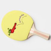 Cute frog in een rode sock springende cartoon tafeltennisbatje (Zijkant)
