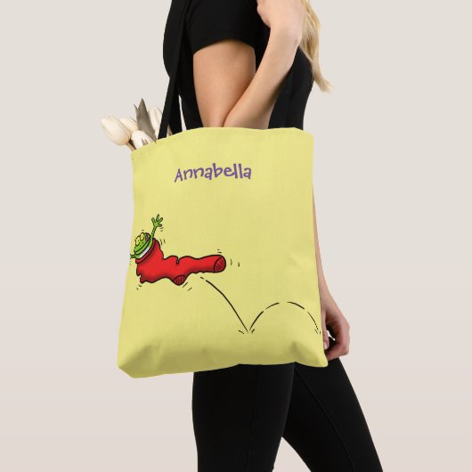 Cute frog in een rode sock springende cartoon tote bag (Dichtbij)