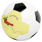 Cute frog in een rode sock springende cartoon voetbal (Drie kwart)